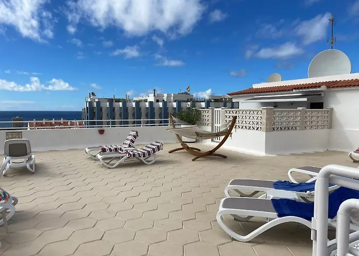 Luxury Diamond - Ocean View, Big Terraces, Air Con, Wifi
