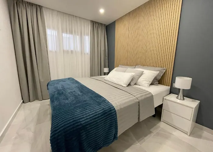 Luxury Diamond - Ocean View, Big Terraces, Air Con, Wifi Lägenhet