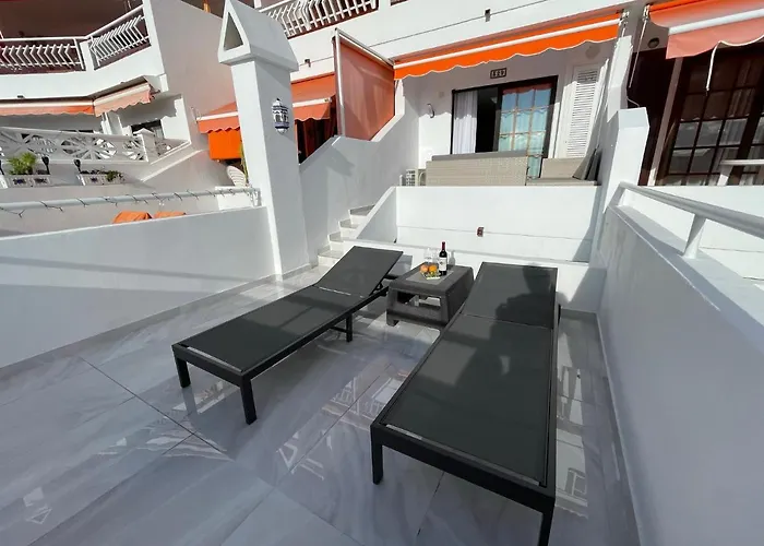 아파트 Luxury Diamond - Ocean View, Big Terraces, Air Con, Wifi